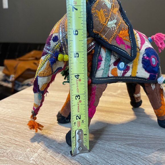 Hand stitched Hand sown Made In India Elephant - Picture 3 of 11